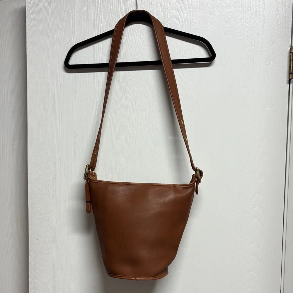 Coach Vintage Tan Leather Duffle Sac Bucket Bag - Picture 13 of 16